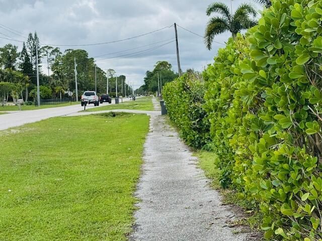 12517 Temple Blvd Boulevard, The Acreage, FL 33412 Photo