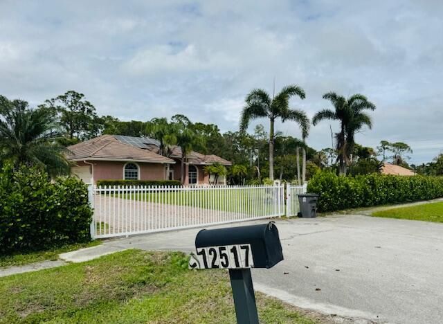 12517 Temple Blvd Boulevard, The Acreage, FL 33412 Photo