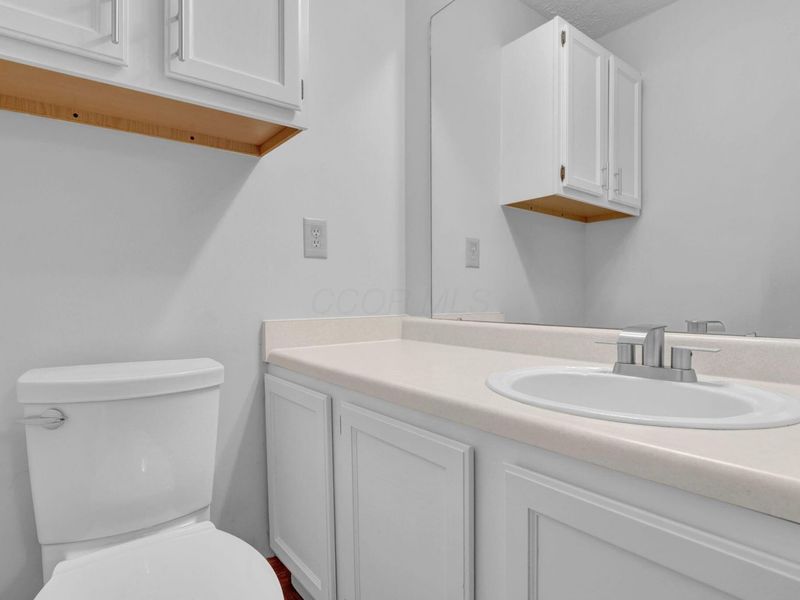 2560 Trotterslane Drive, Columbus, OH 43235 Photo 21