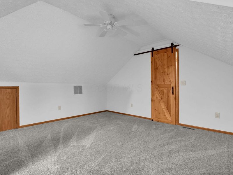 2560 Trotterslane Drive, Columbus, OH 43235 Photo 24