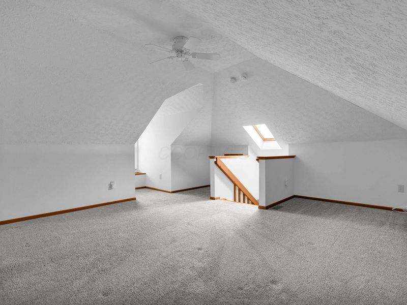 2560 Trotterslane Drive, Columbus, OH 43235 Photo 25