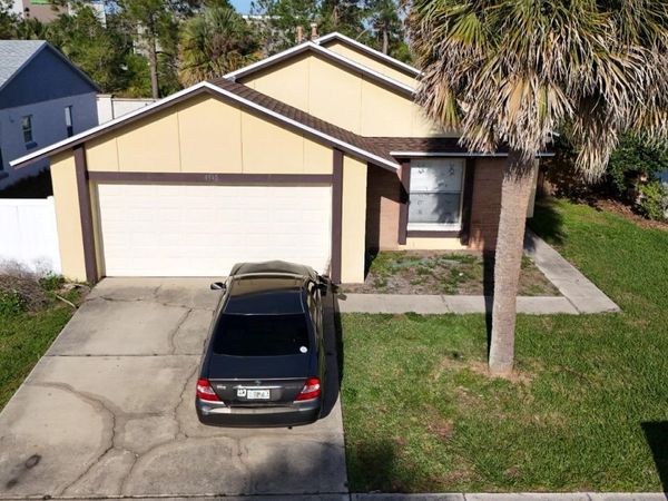 4945 WARRIOR LANE , KISSIMMEE, FL 34746