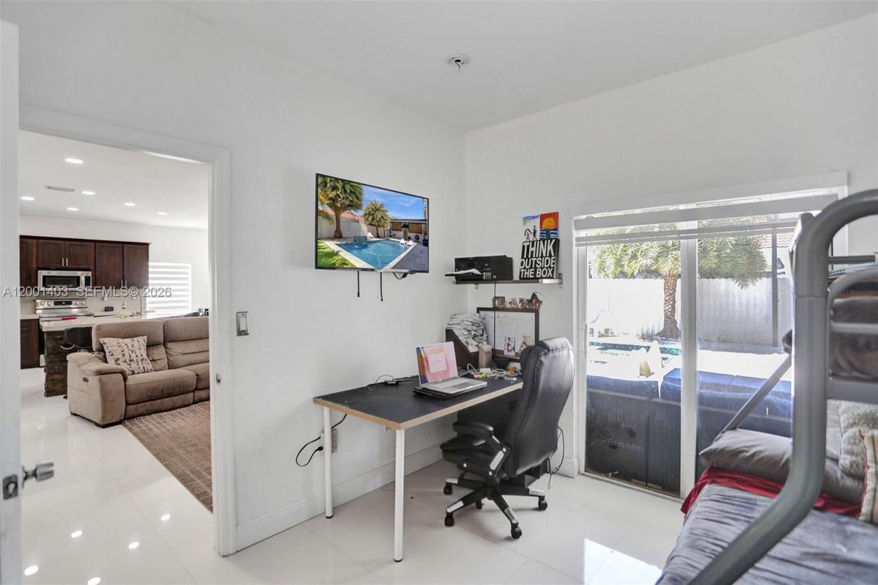 10231 SW 227th Ln, Cutler Bay, FL 33190 Photo