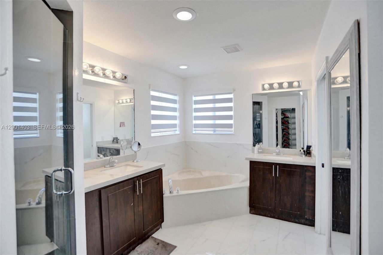 10231 SW 227th Ln, Cutler Bay, FL 33190 Photo