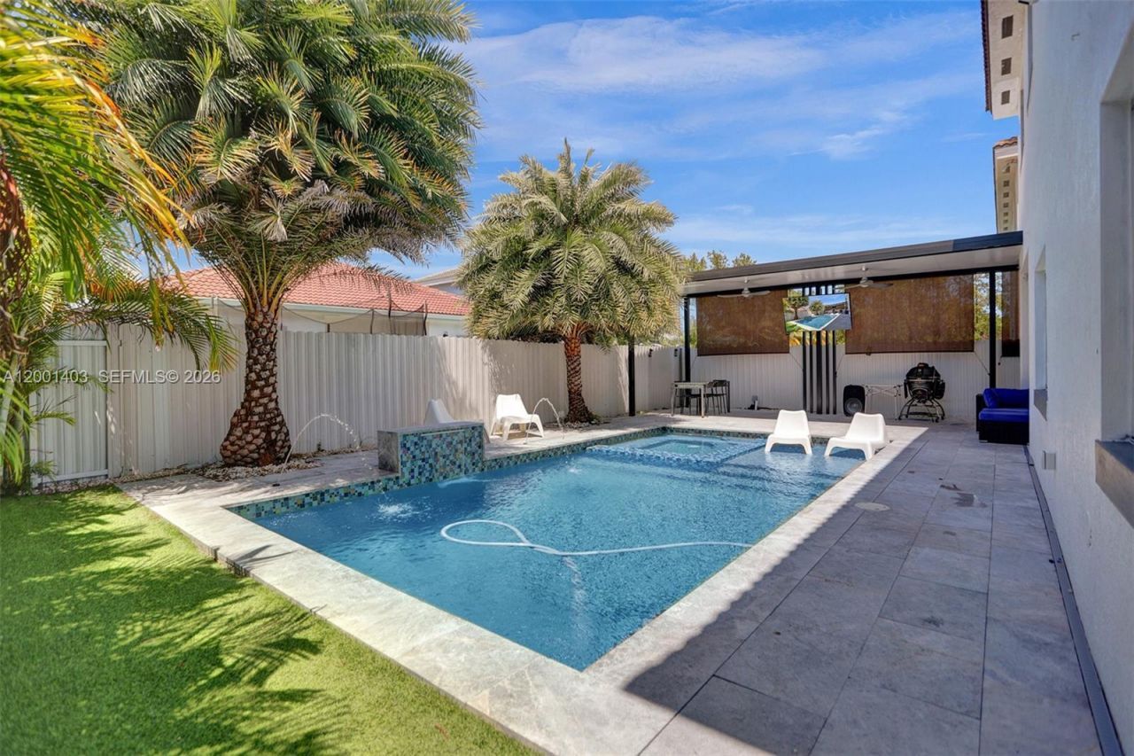 10231 SW 227th Ln, Cutler Bay, FL 33190 Photo