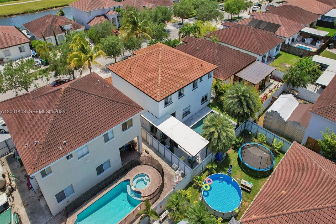 10231 SW 227th Ln, Cutler Bay, FL 33190 Photo