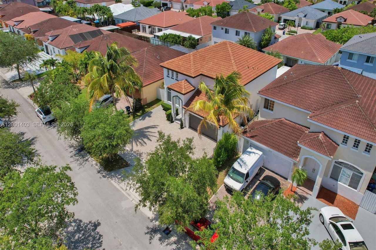 10231 SW 227th Ln, Cutler Bay, FL 33190 Photo