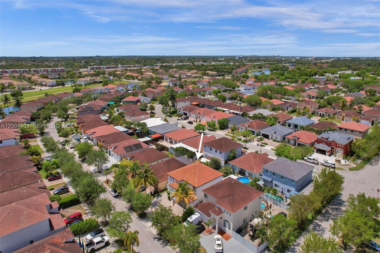 10231 SW 227th Ln, Cutler Bay, FL 33190 Photo