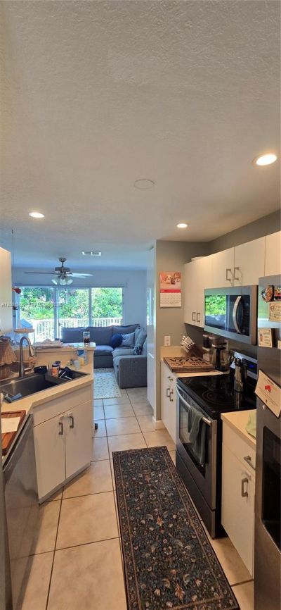 17029 NW 23rd St, Pembroke Pines, FL 33028 Photo