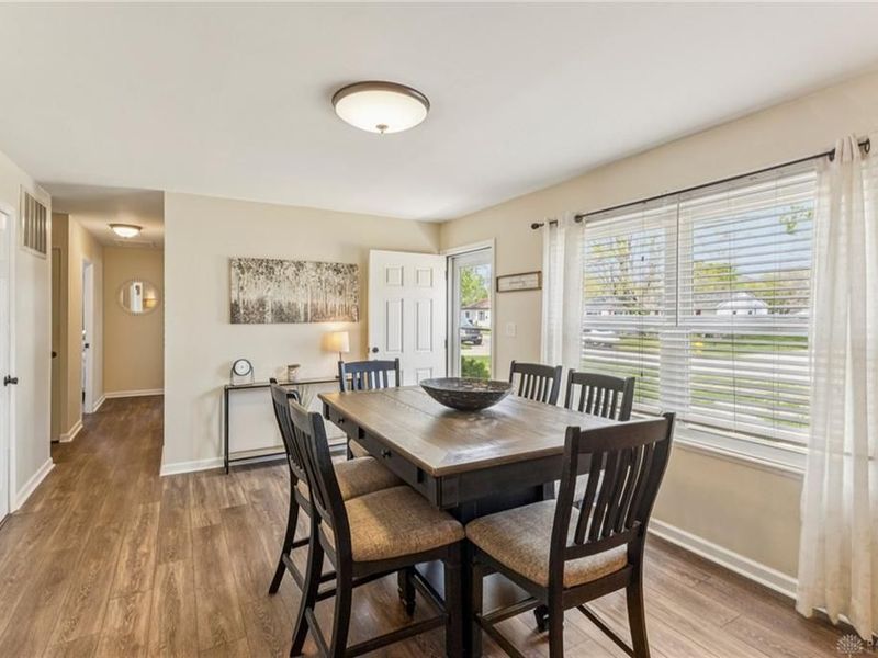 4934 Castleton Drive, Fairfield, OH 45014 Photo 5