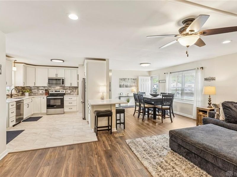 4934 Castleton Drive, Fairfield, OH 45014 Photo 8