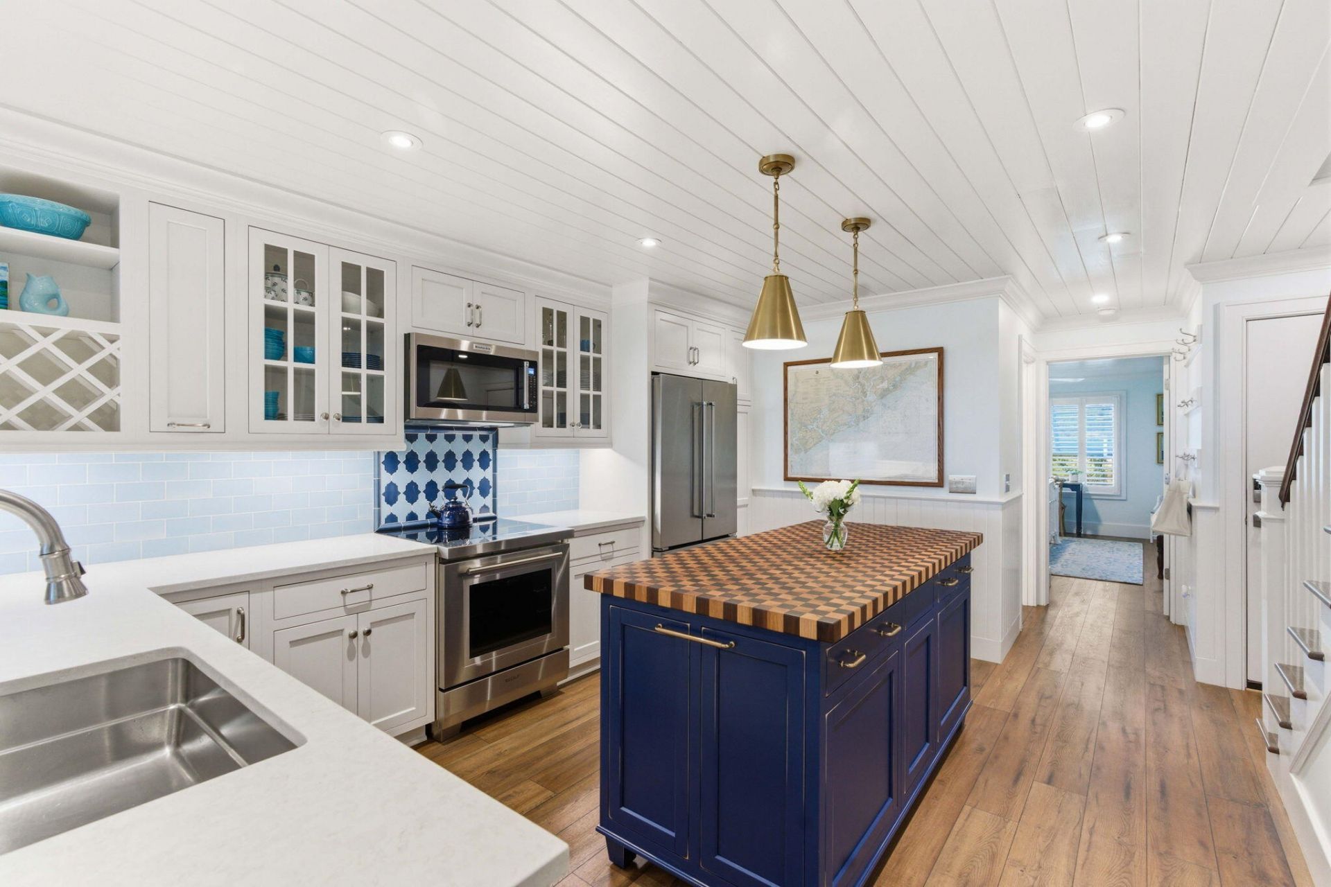 6800 Palmetto Drive Photo 10