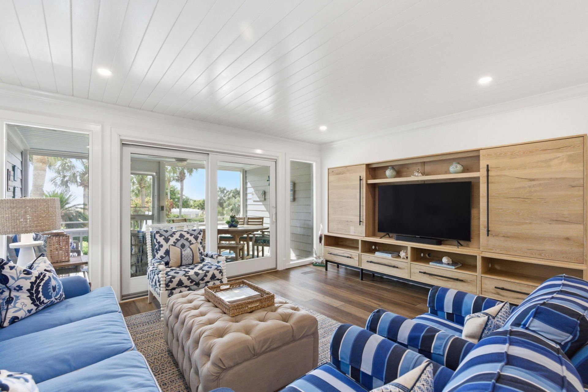 6800 Palmetto Drive Photo 15