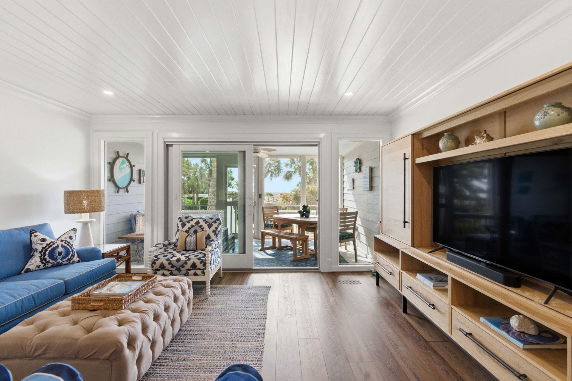 6800 Palmetto Drive Photo 17