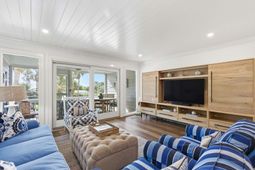 6800 Palmetto Drive photo 4