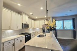 503 Scholar Way photo 4