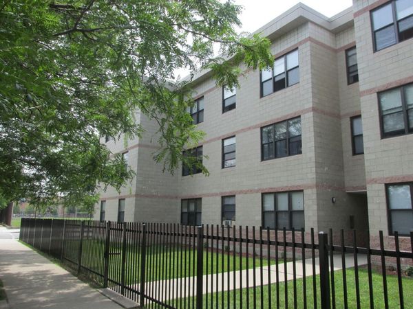 Unit 203, Chicago, IL 60615