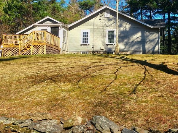 49 Anderson Ave, Middleboro, MA 02346