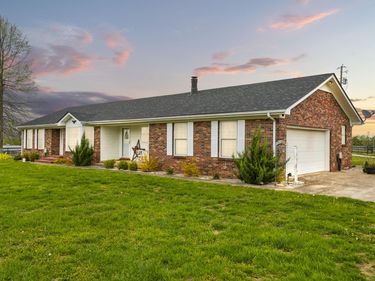 2426 McCauley Road, Wilmore, KY 40390