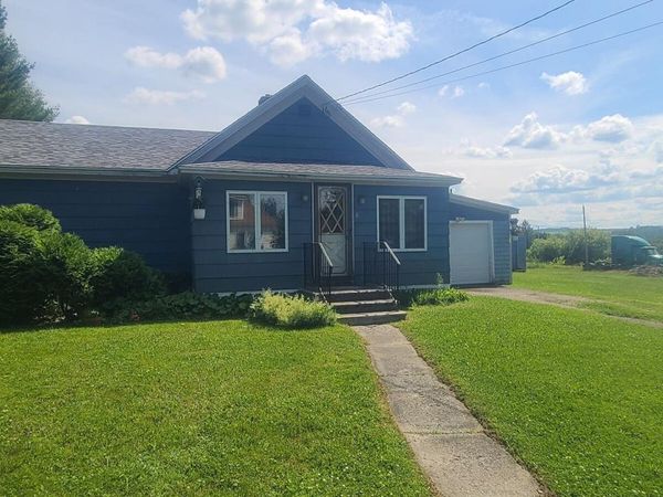 8 Maynard Street, Washburn, ME 04786