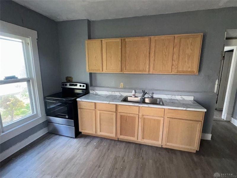 2100 Wayne Avenue, Dayton, OH 45410 Photo 2