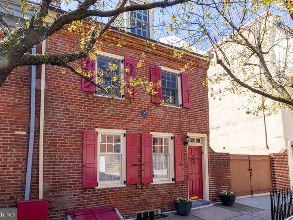 804-6 LOMBARD STREET, PHILADELPHIA, PA 19147