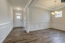 620 Chatham Way  photo 4