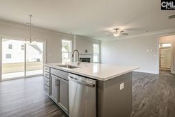 620 Chatham Way  photo 4