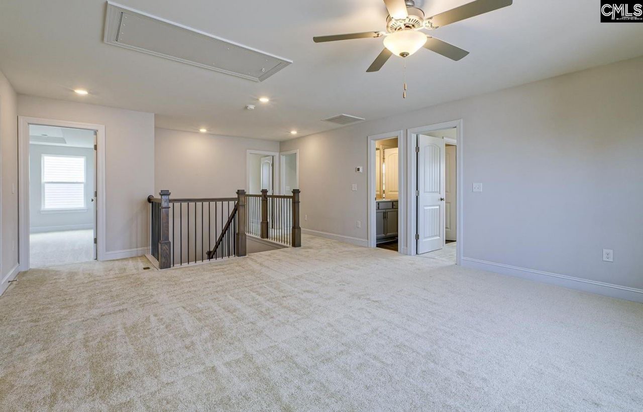 620 Chatham Way  Photo 7