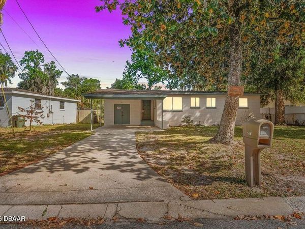 149 Oakwood Drive, Daytona Beach, FL 32117