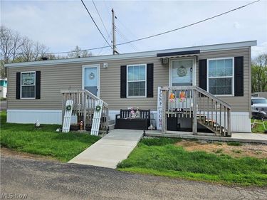 81 Hyland Drive, Akron, OH 44312