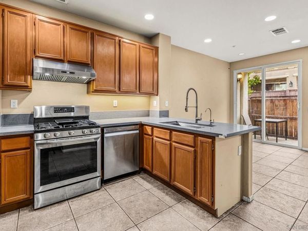 41885 Davenport Way, Unit C, Murrieta, CA 92562