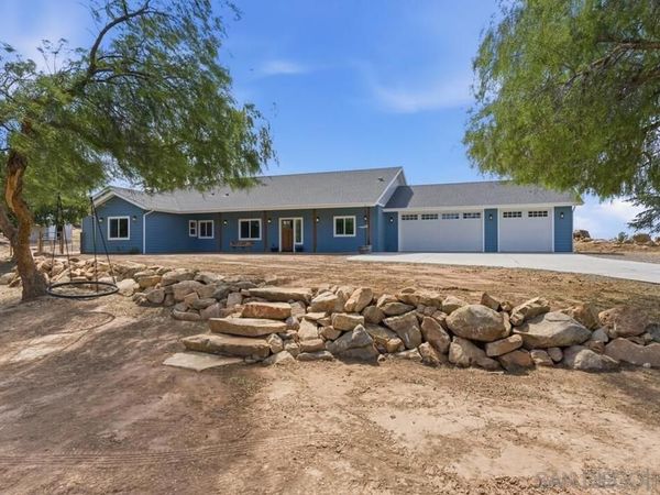 428 Washington Street, Ramona, CA 92065