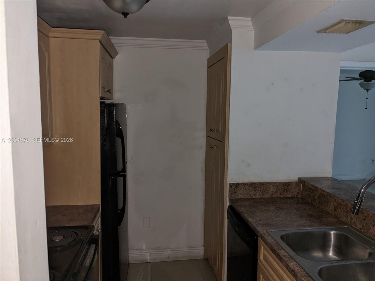7125 NW 186th St, Unit B209, Hialeah, FL 33015 Photo