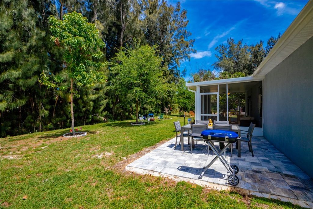 797 George Street, Sebastian, FL 32958 Photo