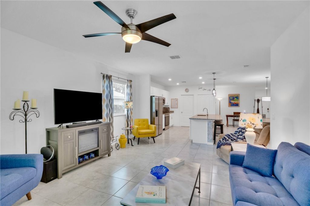 797 George Street, Sebastian, FL 32958 Photo