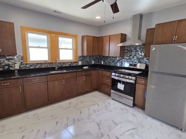 63 Carroll St, Unit 2, Chelsea, MA 02150