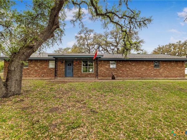 3628 State Highway 119, Yorktown, TX 78164