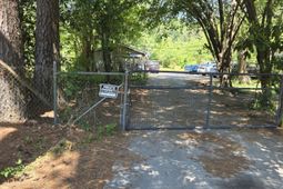 122 N Main Street photo 4