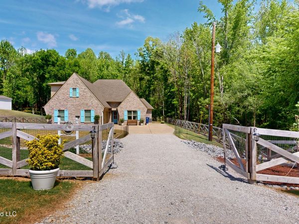 13866 Myers Plantation Road, Byhalia, MS 38611