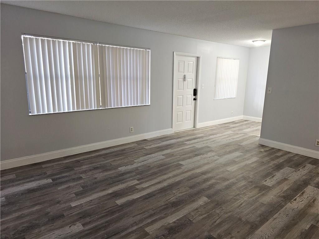 9862 Nob Hill Court, Sunrise, FL 33351 Photo