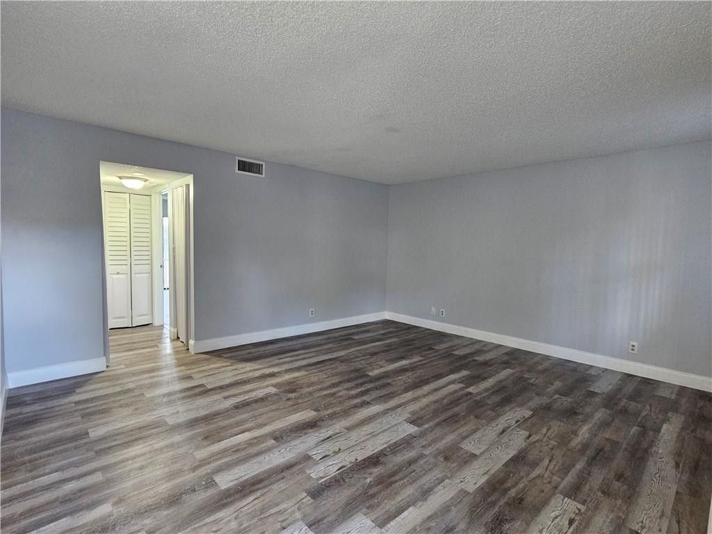 9862 Nob Hill Court, Sunrise, FL 33351 Photo