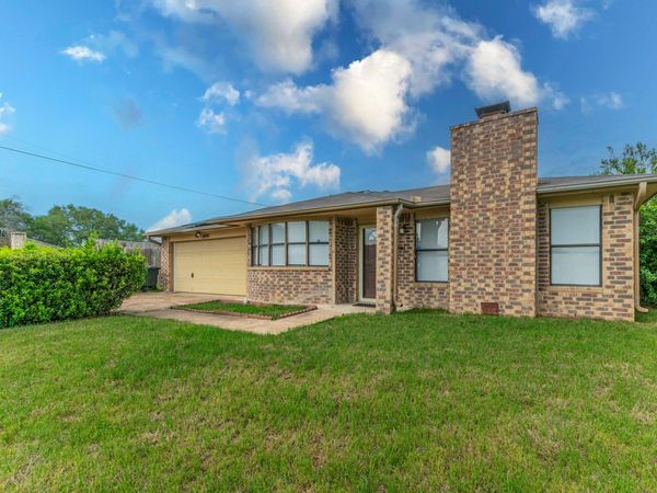 4301 River Oaks DR, Killeen, TX 76543
