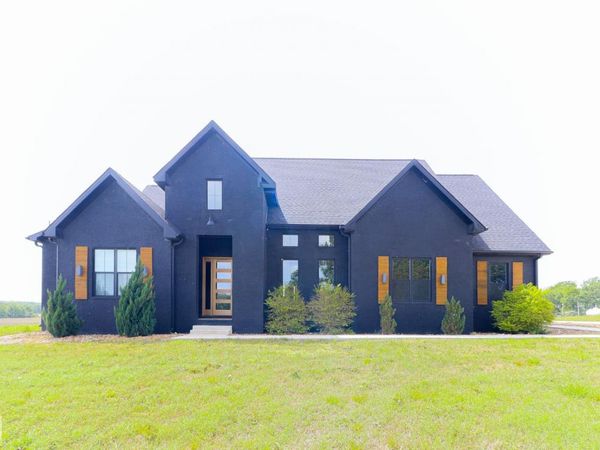 472 County Road 149, Jonesboro, AR 72404