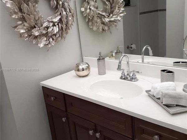 8415 SW 107th Ave, Unit 238W, Miami, FL 33173