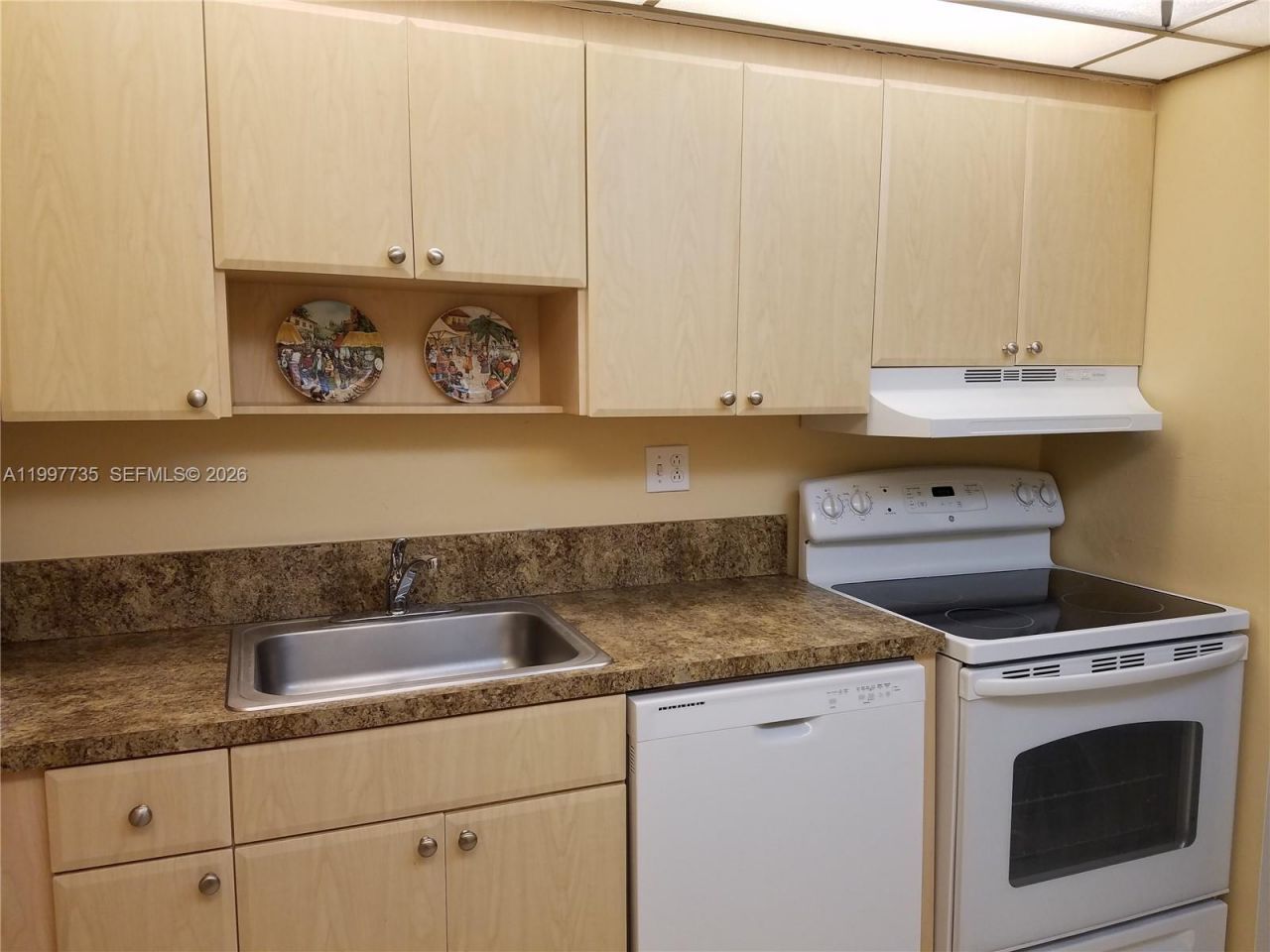 8415 SW 107th Ave, Unit 238W, Miami, FL 33173 Photo