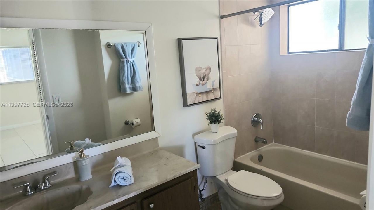 8415 SW 107th Ave, Unit 238W, Miami, FL 33173 Photo