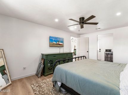 879 Whitney Way, Gardnerville, NV 89460 Photo