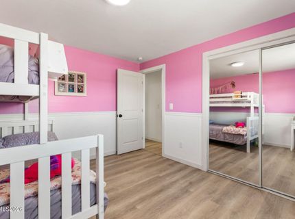 879 Whitney Way, Gardnerville, NV 89460 Photo