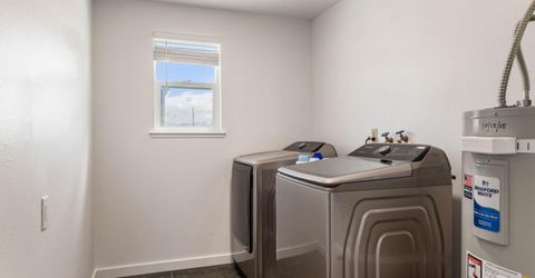 879 Whitney Way, Gardnerville, NV 89460 Photo